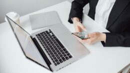 Soluzioni SaaS framework integrato per trasformazione digitale, gestione dati e conformità normativa